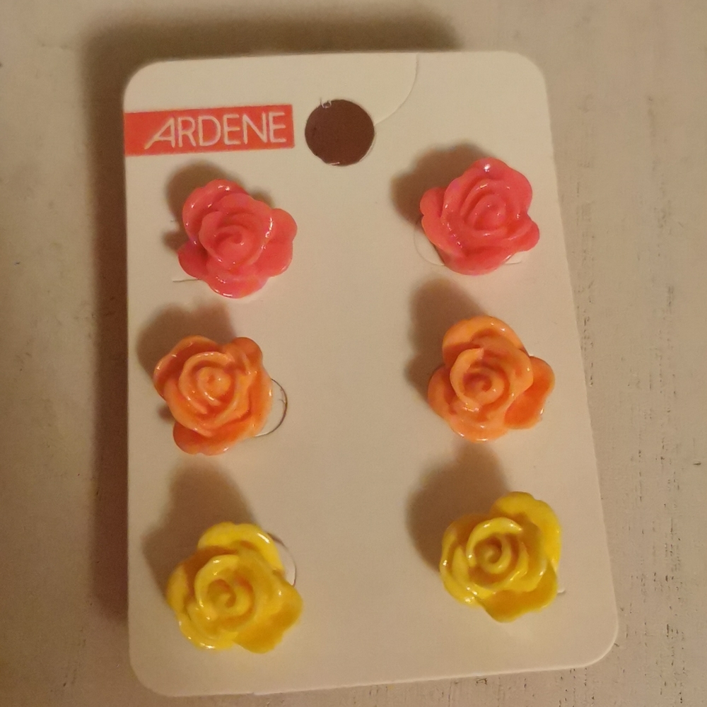Rose earrings
